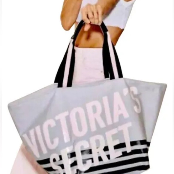 Victoria's Secret Tote Bag Limited Edition Weekender Zippered Bag New with Tags - Picture 2 of 5